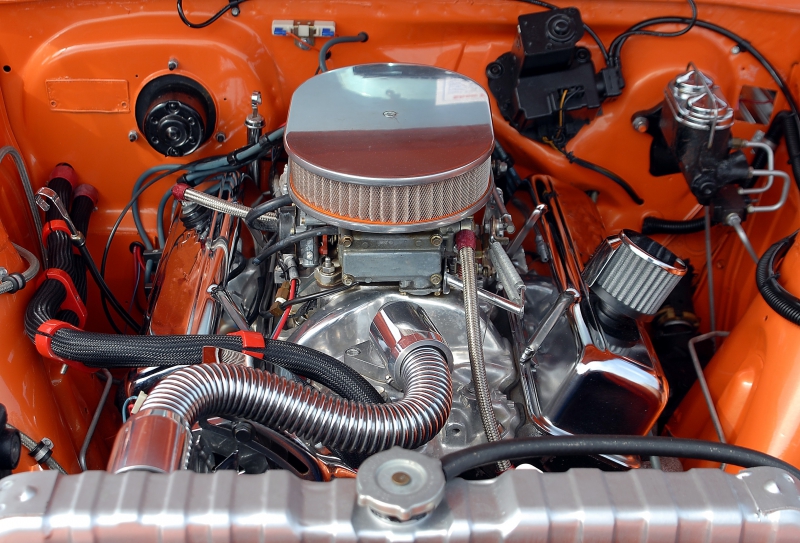 garagiste-CARNOULES-min_car-engine-1738309